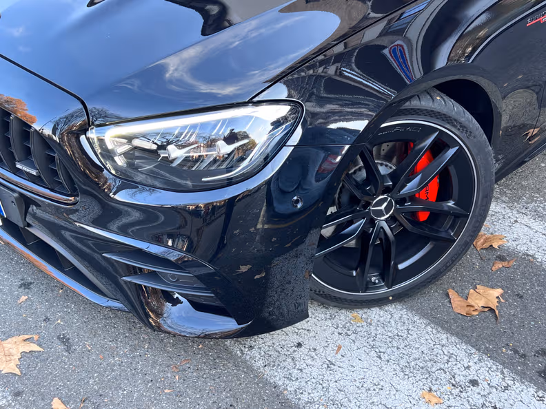 Mercedes-Benz E-Class - 21