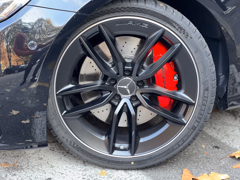 Mercedes-Benz E-Class - 8