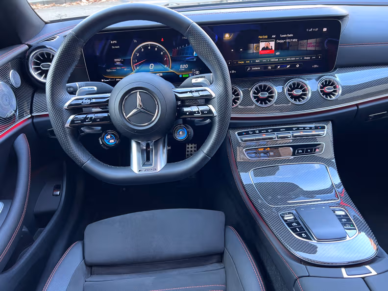 Mercedes-Benz E-Class - 10