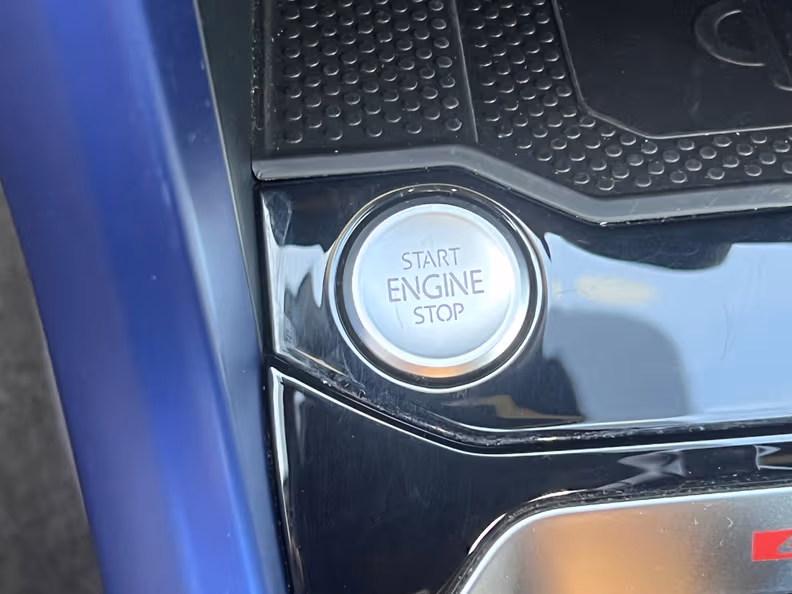 Volkswagen T-ROC - 24