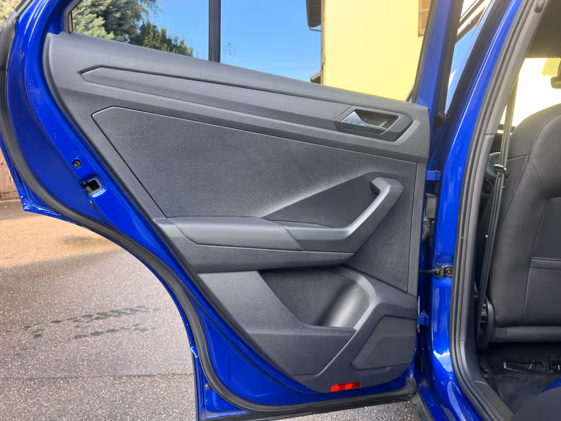 Volkswagen T-ROC - 44