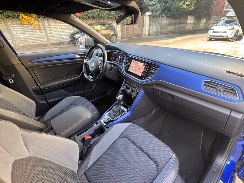 Volkswagen T-ROC - 29