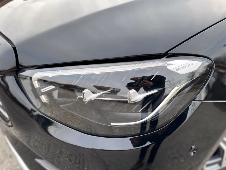 Mercedes-Benz E-Class - 42