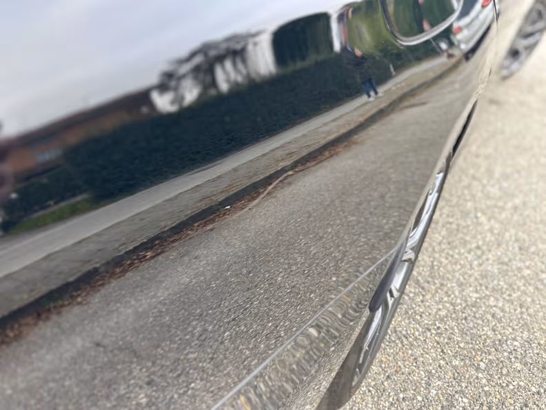 Mercedes-Benz E-Class - 37