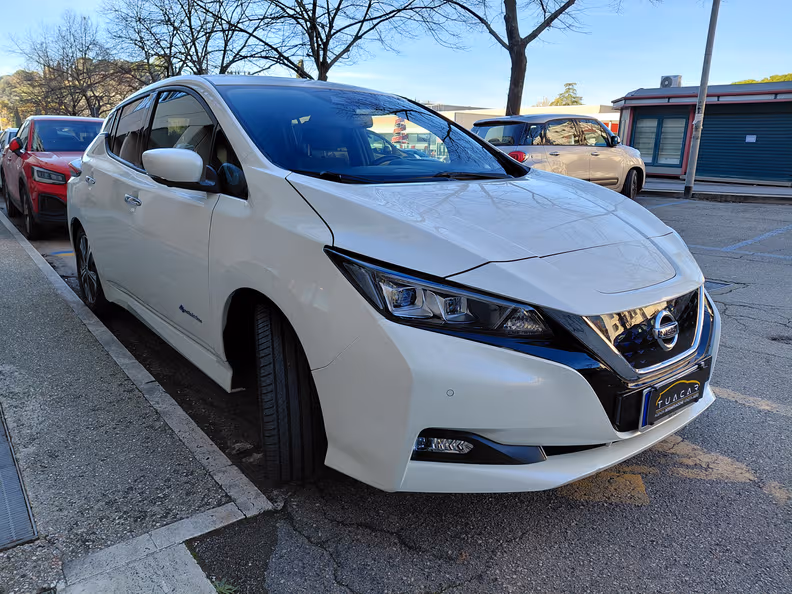 Nissan Leaf - 3