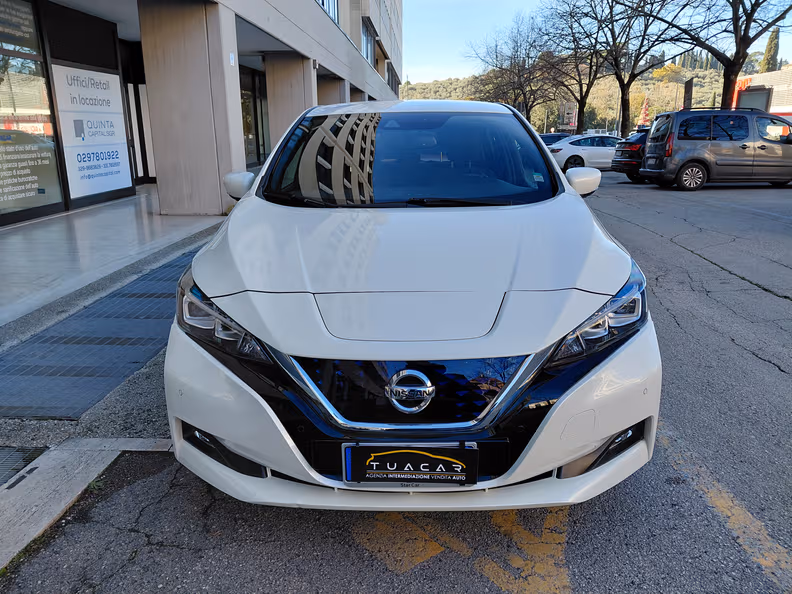 Nissan Leaf - 2