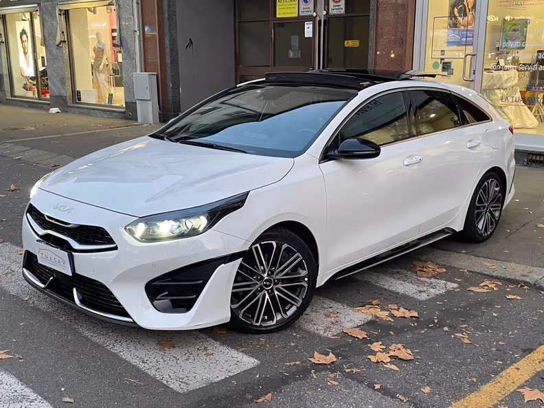 Kia ProCeed - 1