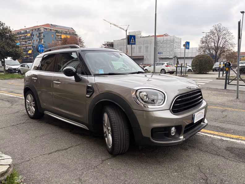 Mini Countryman - 3