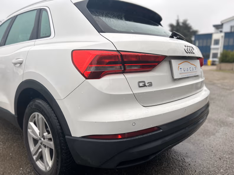 Audi Q3 - 10