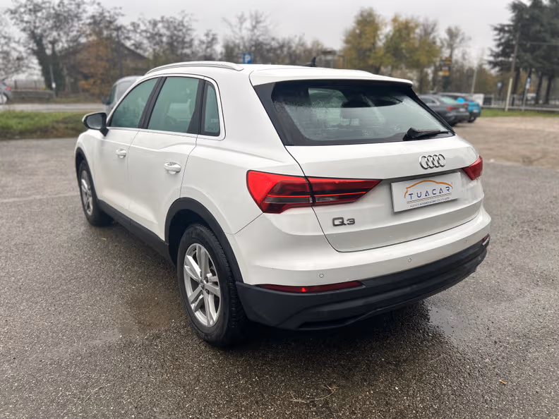 Audi Q3 - 3
