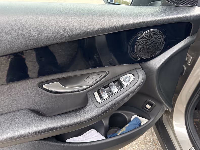 Mercedes-Benz GLC-Class - 32