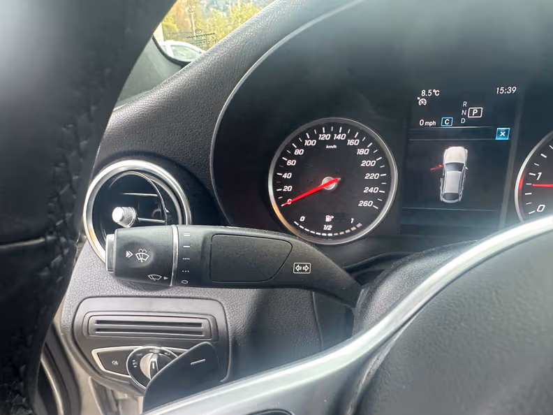 Mercedes-Benz GLC-Class - 40