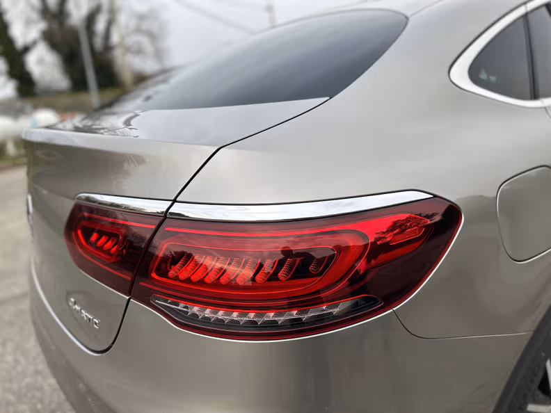 Mercedes-Benz GLC-Class - 24