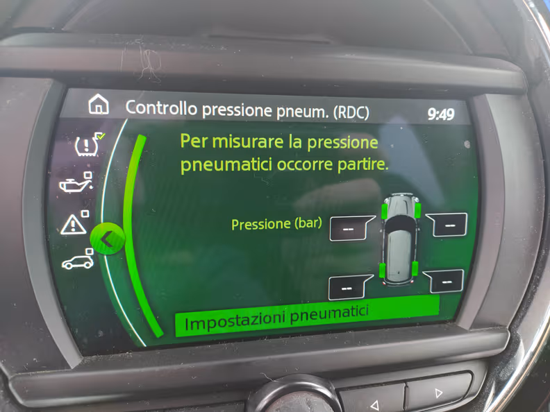 Mini Countryman - 72