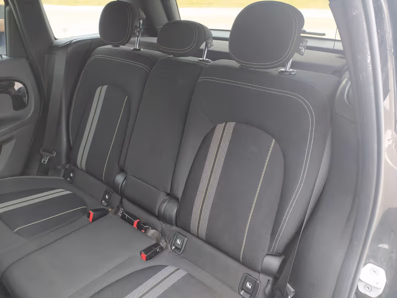 Mini Countryman - 10