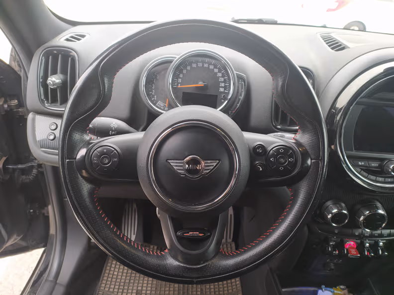 Mini Countryman - 62