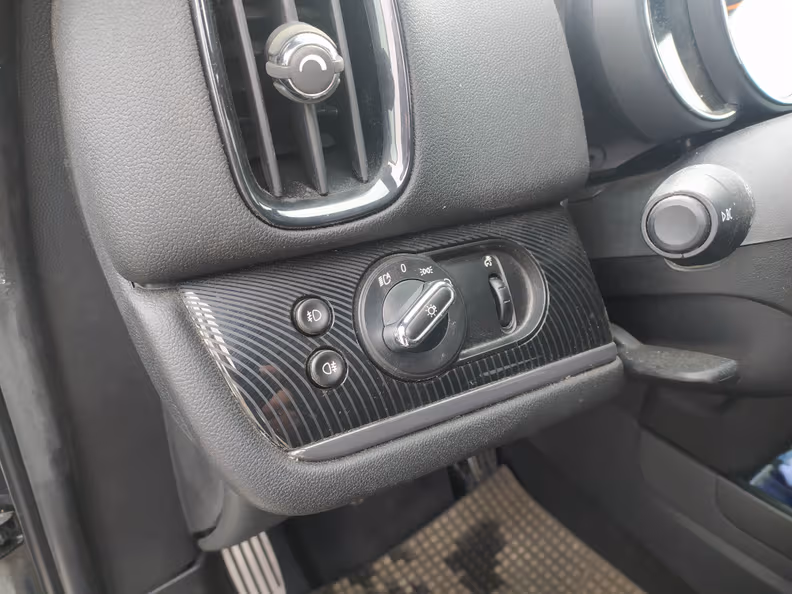 Mini Countryman - 61