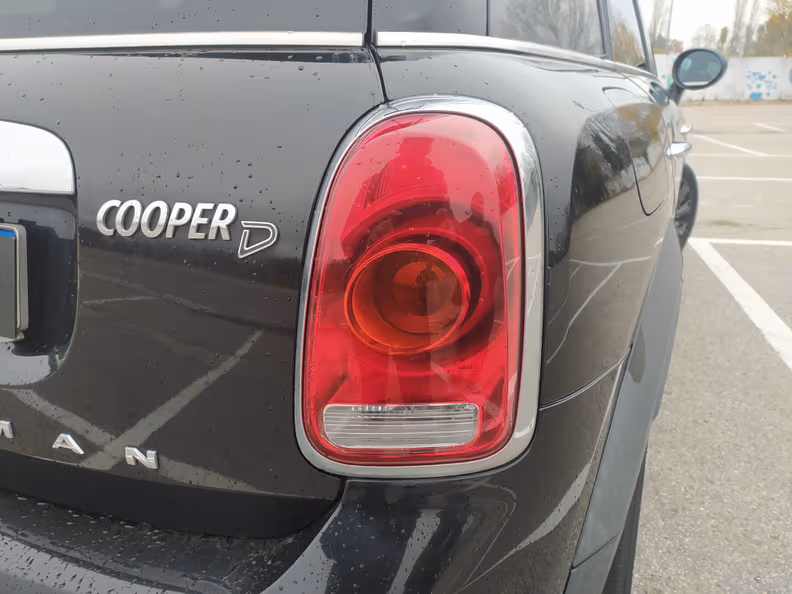 Mini Countryman - 18