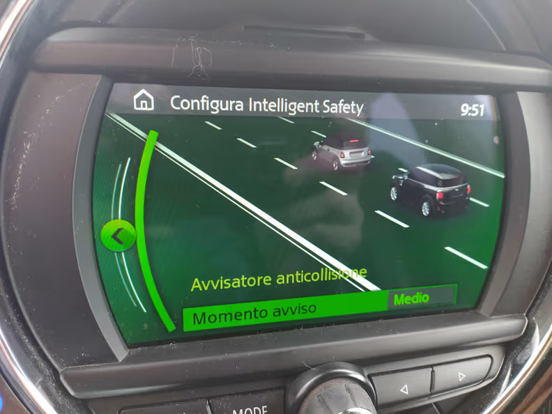 Mini Countryman - 77