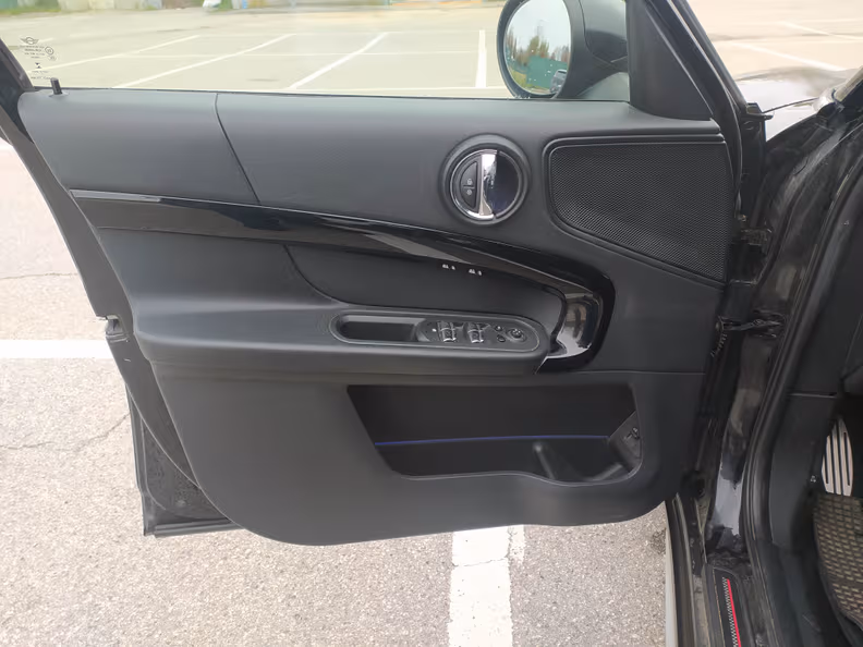 Mini Countryman - 37