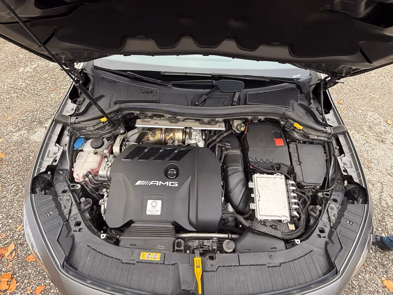 Mercedes-Benz GLA-Class - 56