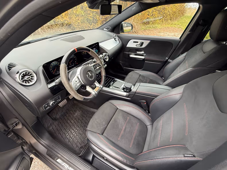 Mercedes-Benz GLA-Class - 29