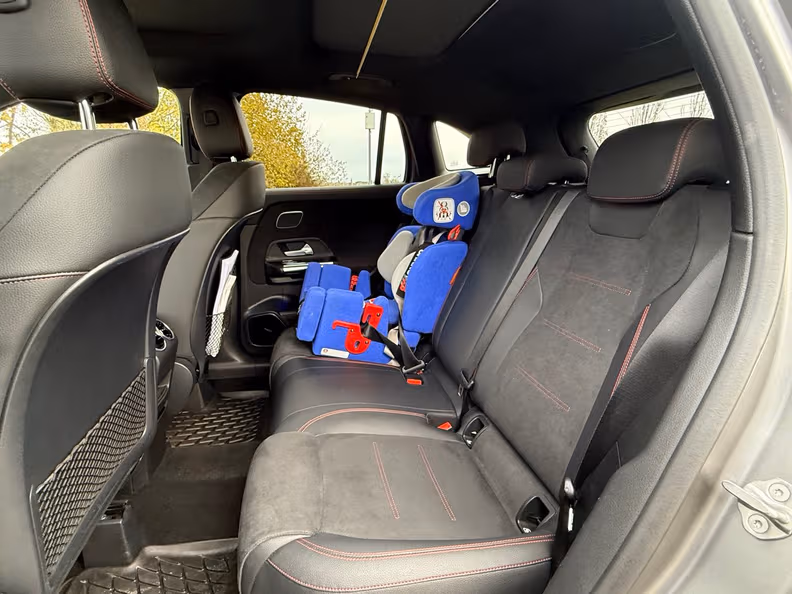 Mercedes-Benz GLA-Class - 46