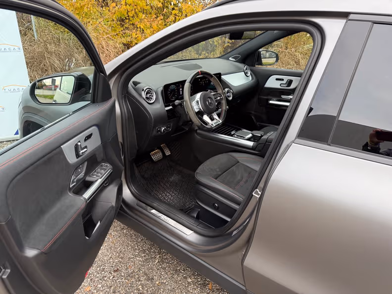 Mercedes-Benz GLA-Class - 26