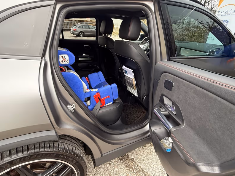 Mercedes-Benz GLA-Class - 50