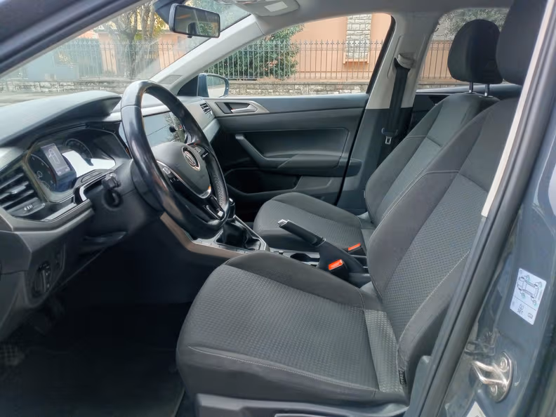 Volkswagen Polo - 23