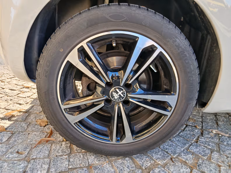 Alfa Romeo MiTo - 37