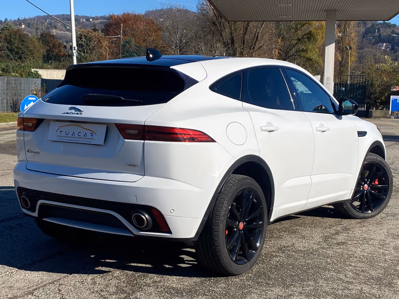 Jaguar E-Pace - 5