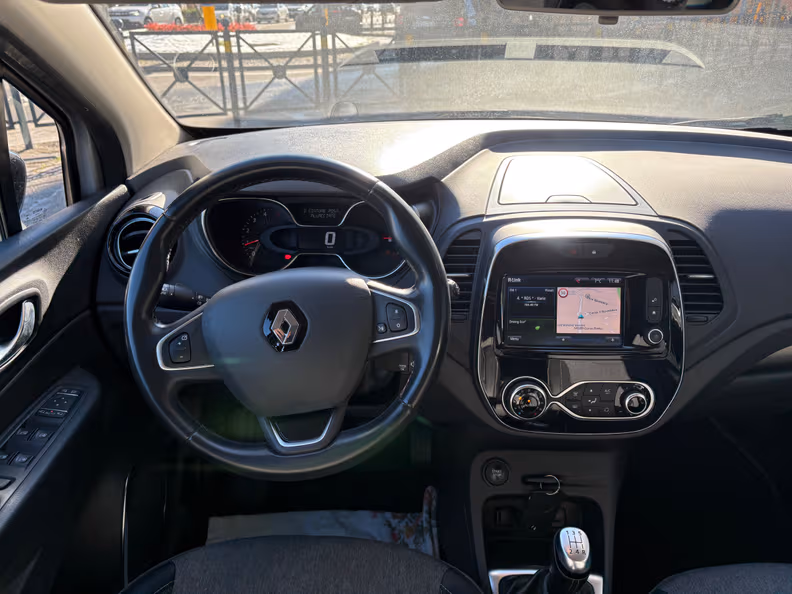 Renault Captur - 9