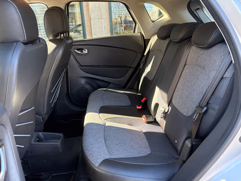 Renault Captur - 11
