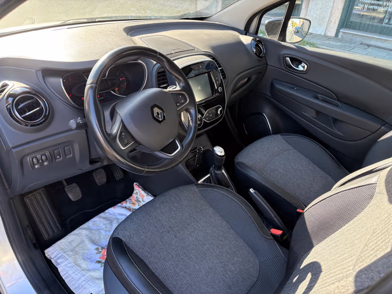 Renault Captur - 15