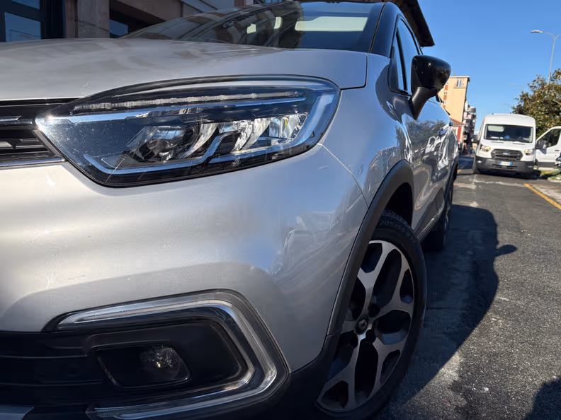Renault Captur - 4