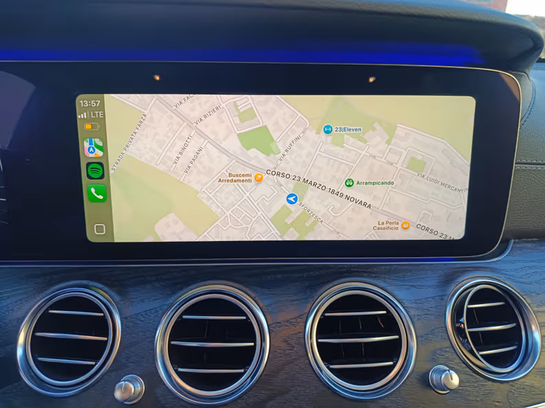 Mercedes-Benz E-Class - 13