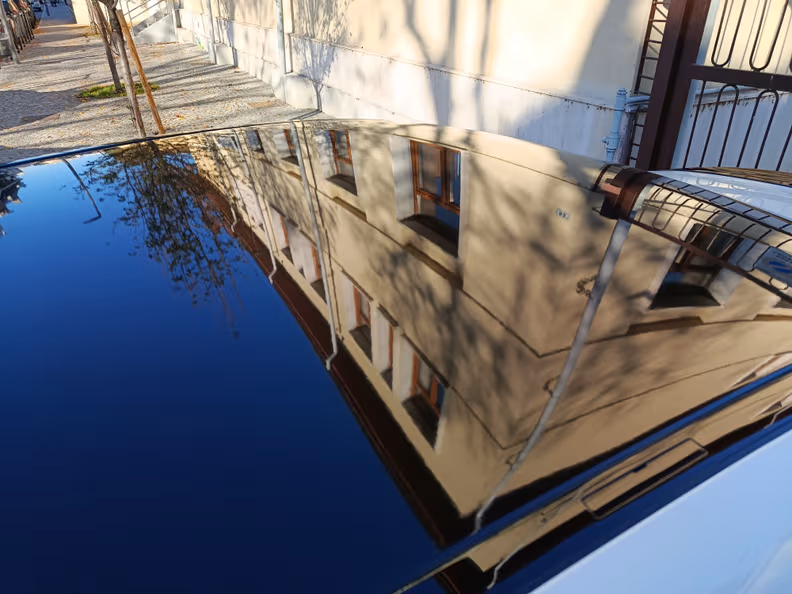 Mercedes-Benz E-Class - 21