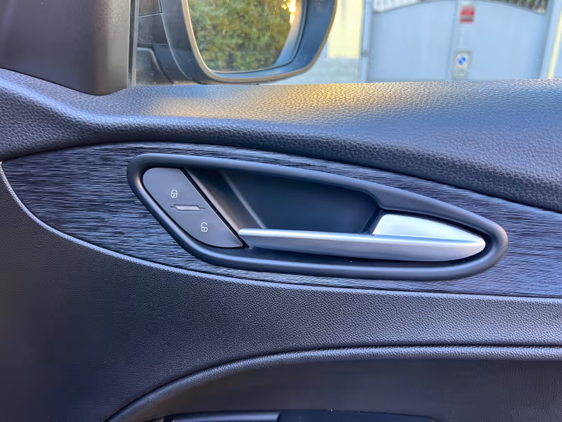 Alfa Romeo Stelvio - 38