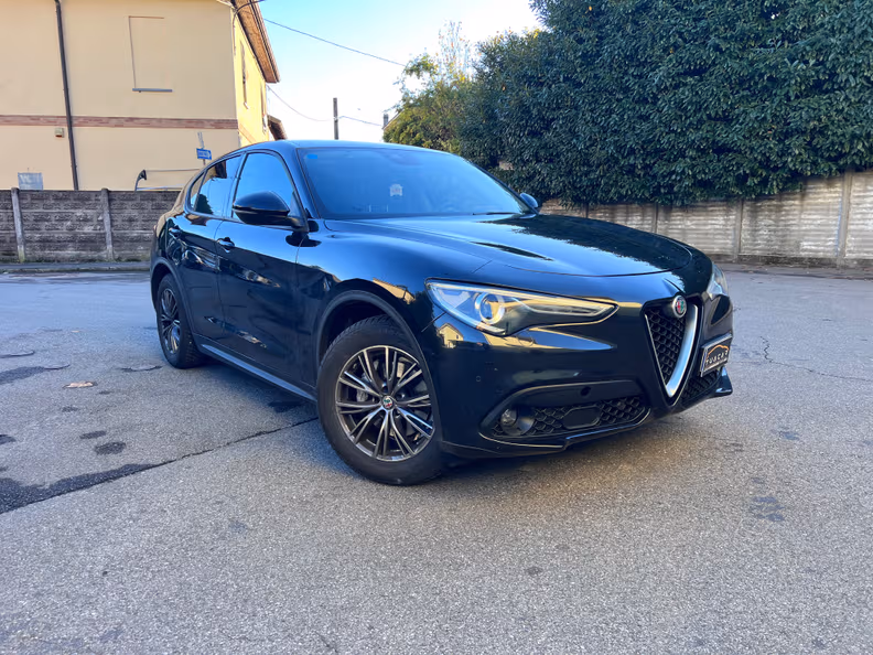 Alfa Romeo Stelvio - 3