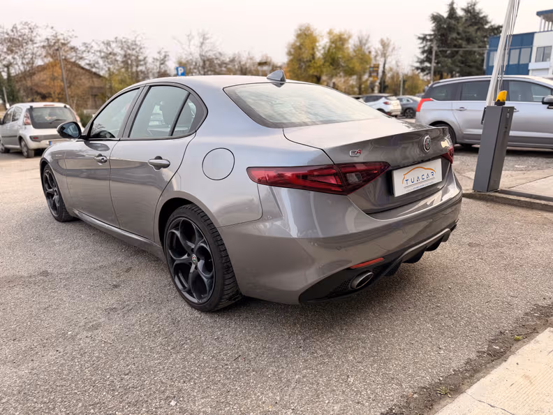 Alfa Romeo Giulia - 3