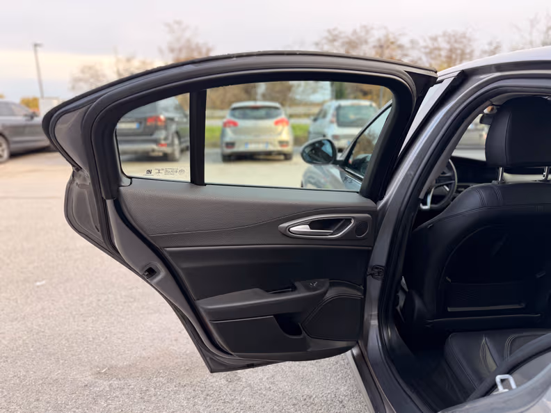 Alfa Romeo Giulia - 30