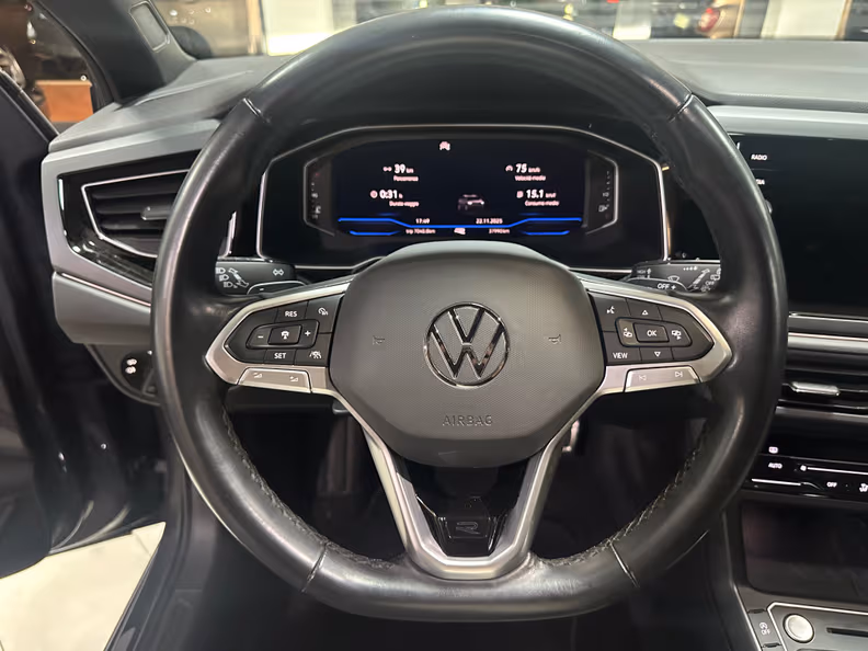 Volkswagen Taigo - 10