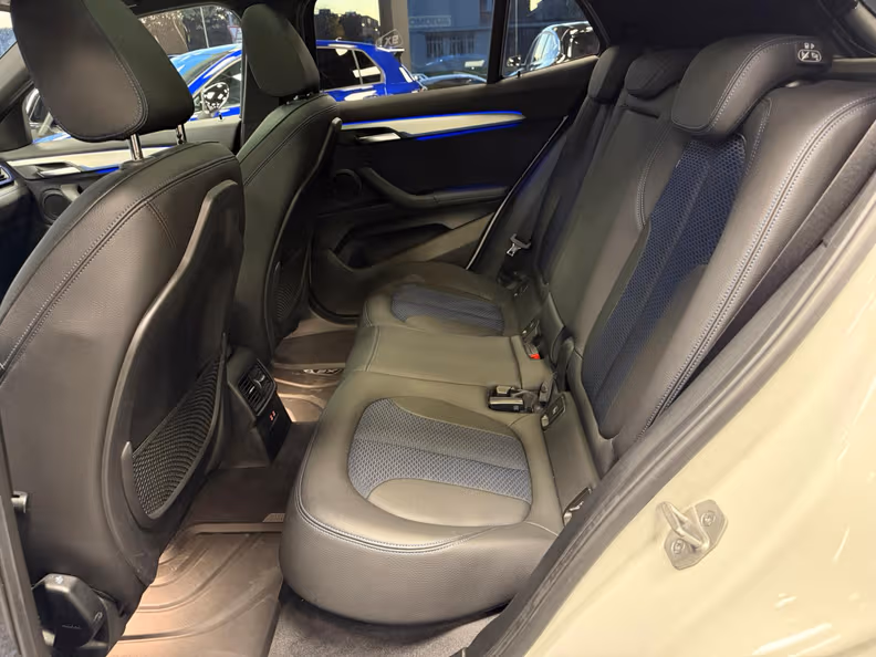 BMW X2 - 10