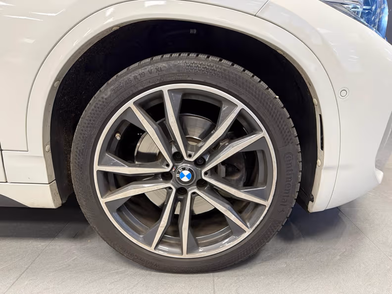 BMW X2 - 8