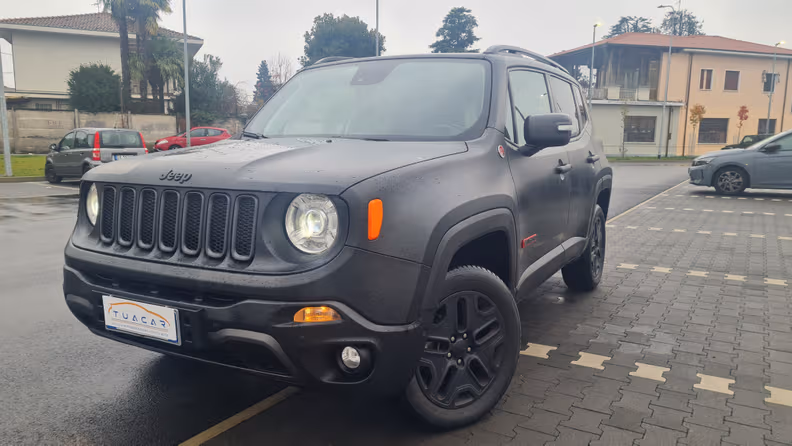 Jeep Renegade - 1