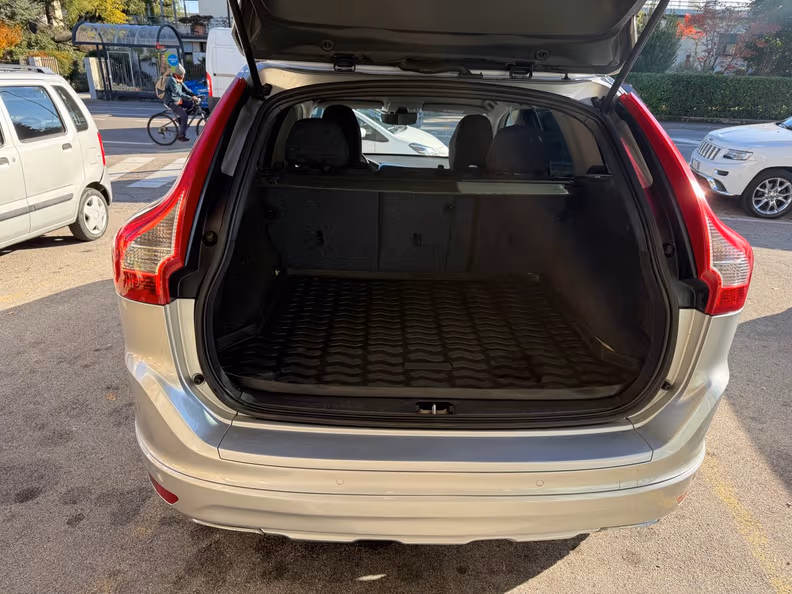 Volvo XC60 - 48