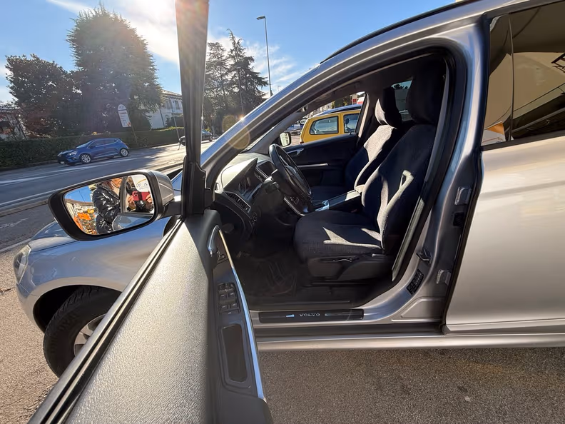 Volvo XC60 - 22