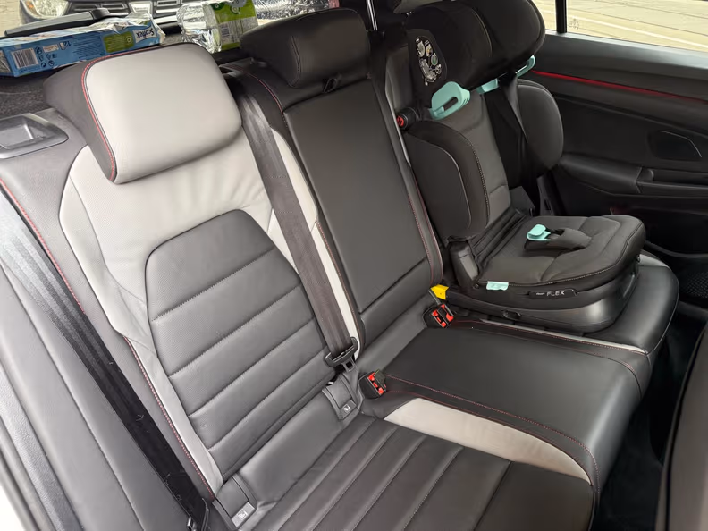 Volkswagen Golf - 21