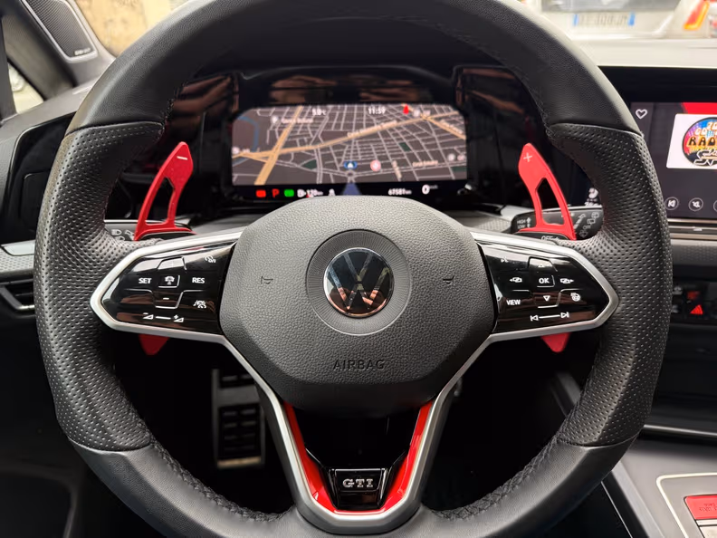 Volkswagen Golf - 14